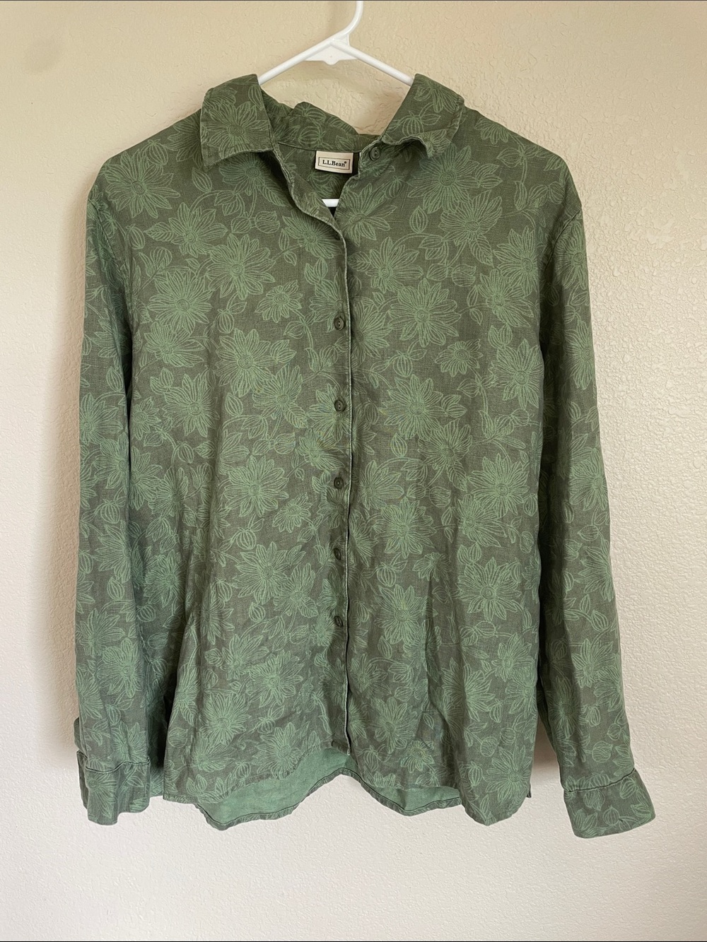 L.L. Bean 100% Linen Green Floral Button-Down Shirt Women’s M Cottage Relaxed